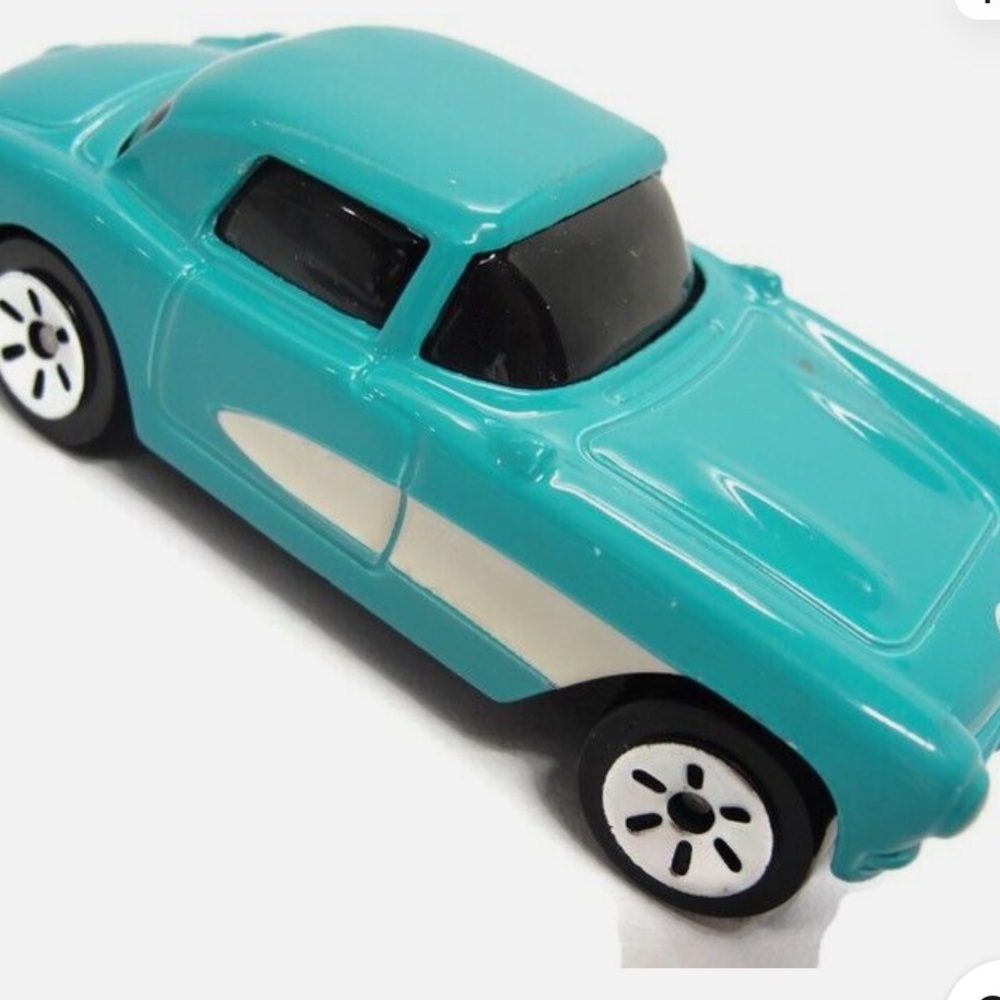 Maisto 1957 Chevrolet Corvette Blue Vintage #11230 Diecast Model